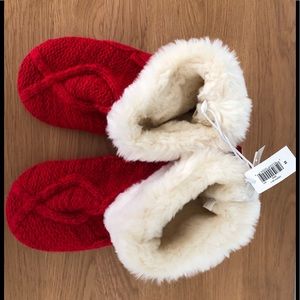 GAP Red Wool Faux Fur Booties//Slippers